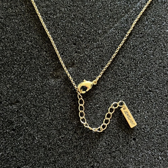 Gold and Diamond Necklace - Picture 2 of 2